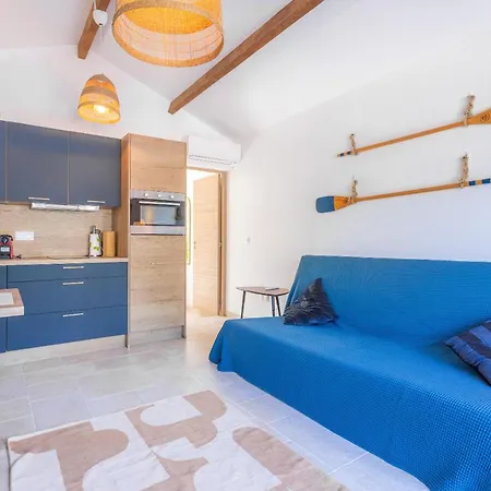 Studio Bormes Διαμέρισμα *