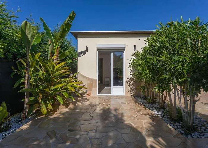 Studio Bormes Daire *